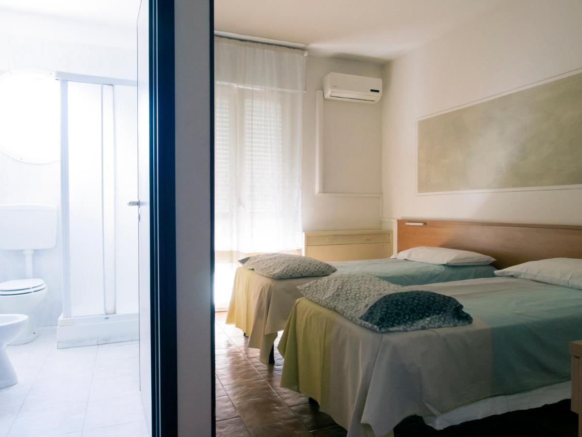 Hotel La Vela Castelnuovo Rangone Eksteriør billede