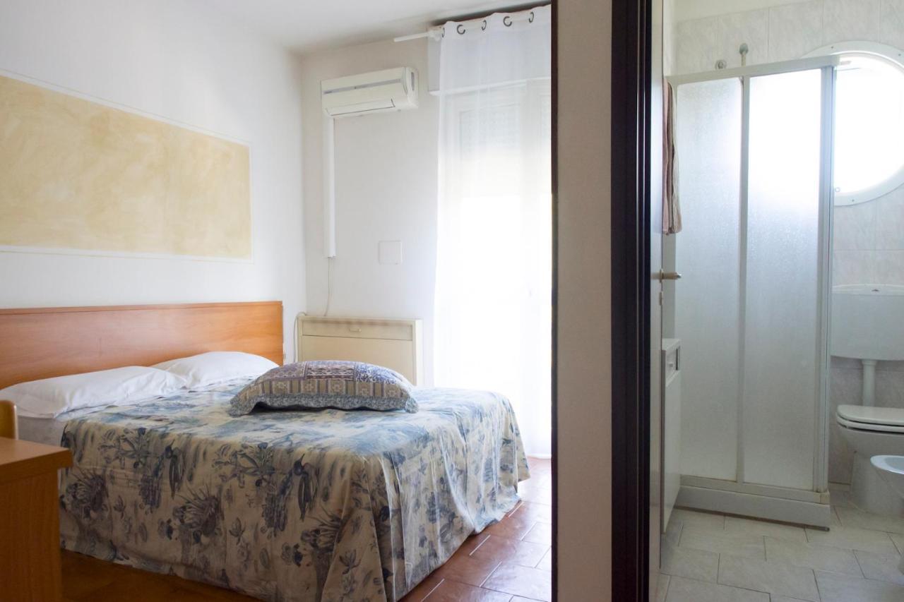 Hotel La Vela Castelnuovo Rangone Eksteriør billede